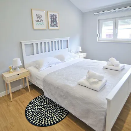 Modern Apartment Vitrenjak Zara Esterno foto