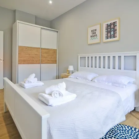 Modern Apartment Vitrenjak Zara Esterno foto